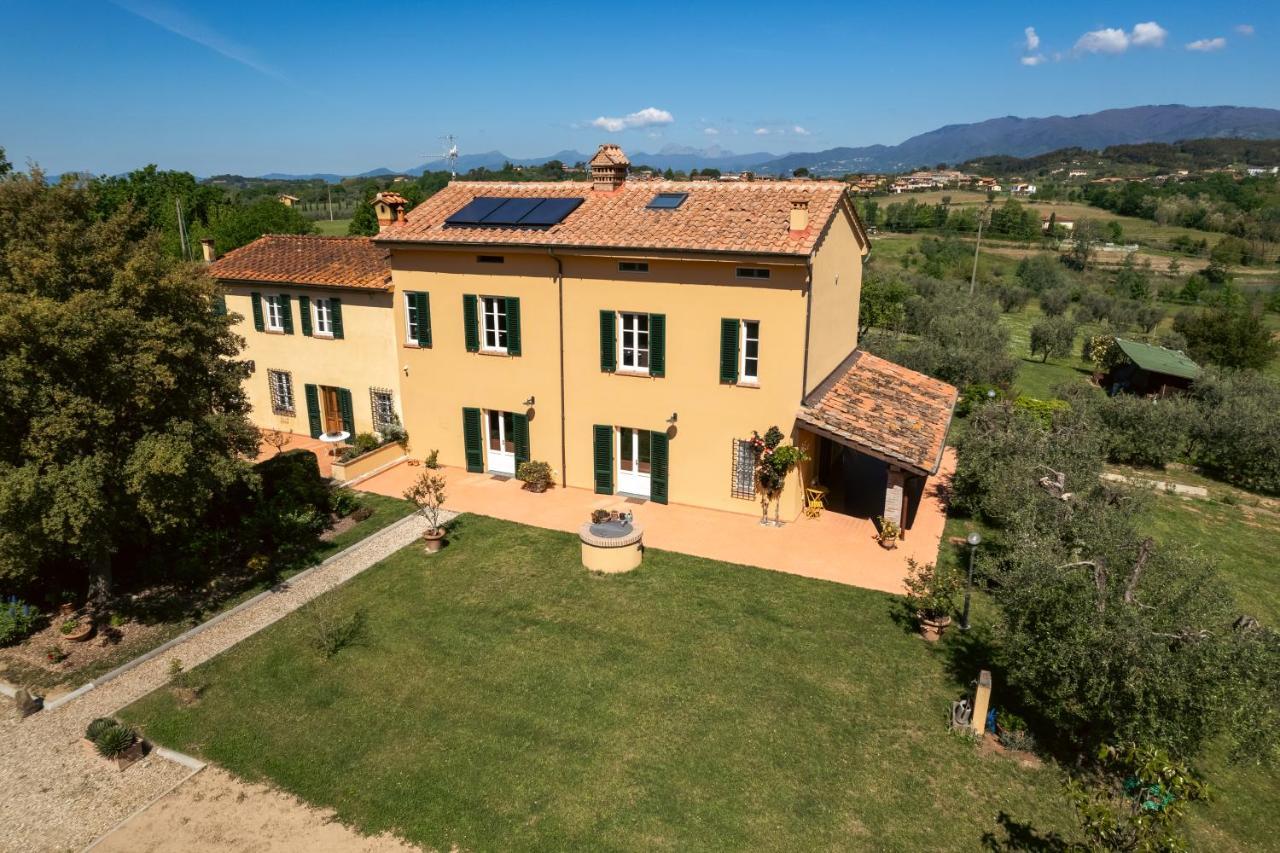 B&B La Casetta Montecarlo Eksteriør bilde